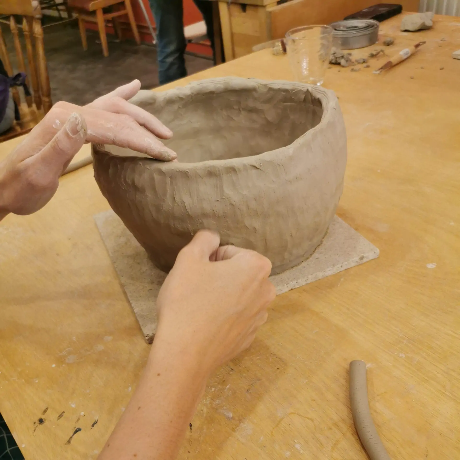 Vrij atelier klei